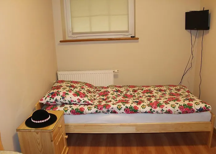 מלון Nad Potokiem זקופאנה